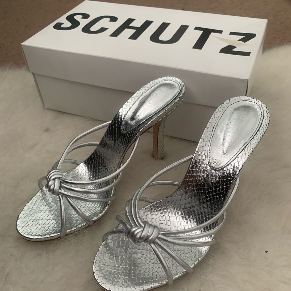 NWT Schutz Rina Sandals